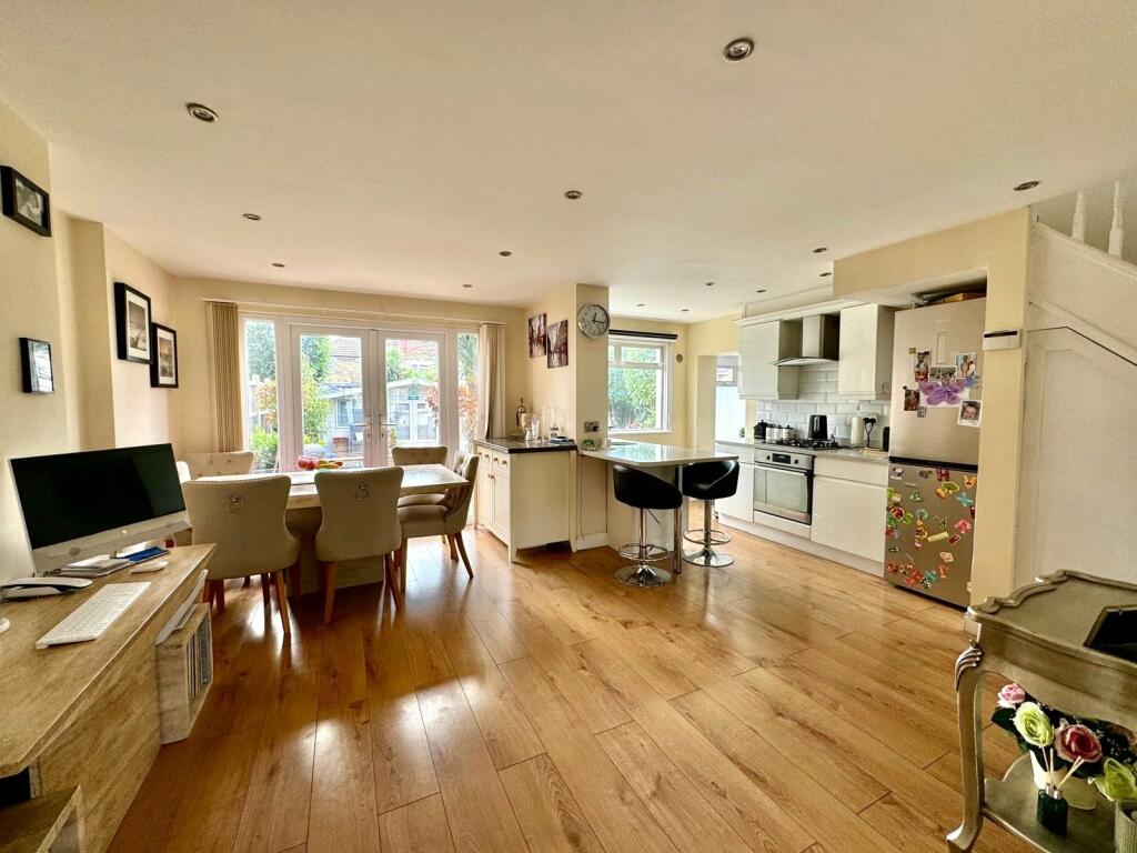 Additional image 22 of Okehampton Crescent, Welling, Kent, DA16