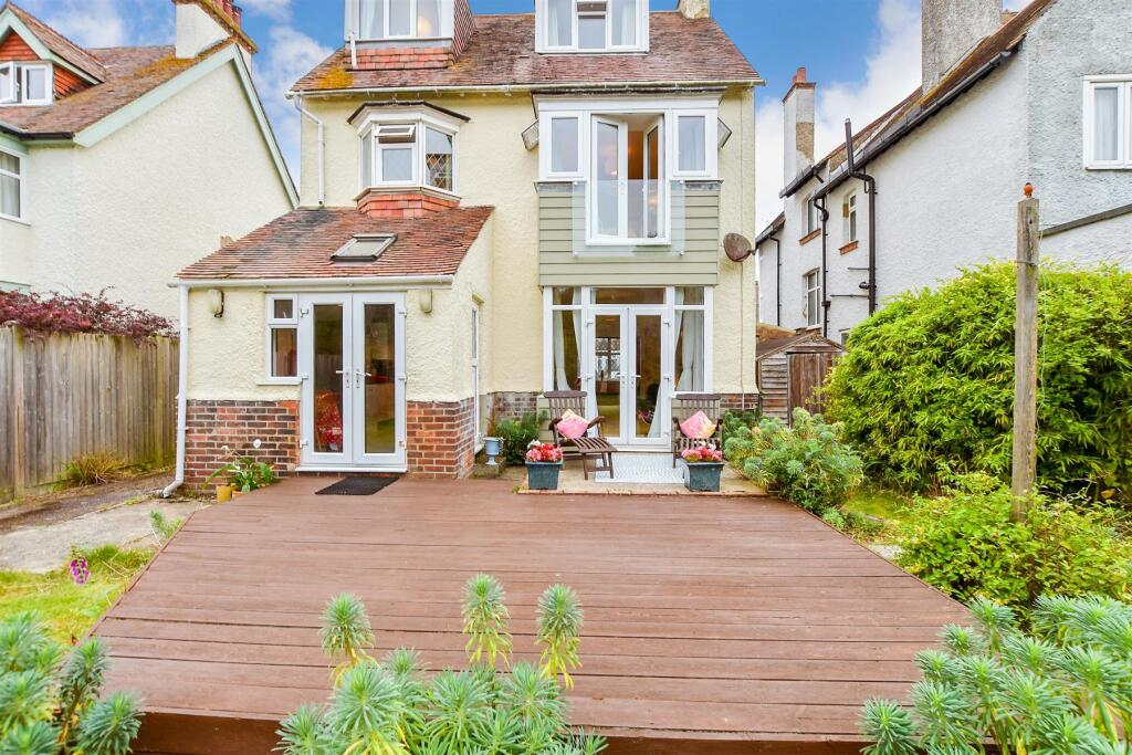 Additional image 5 of Earlsfield Road, Hythe, Kent