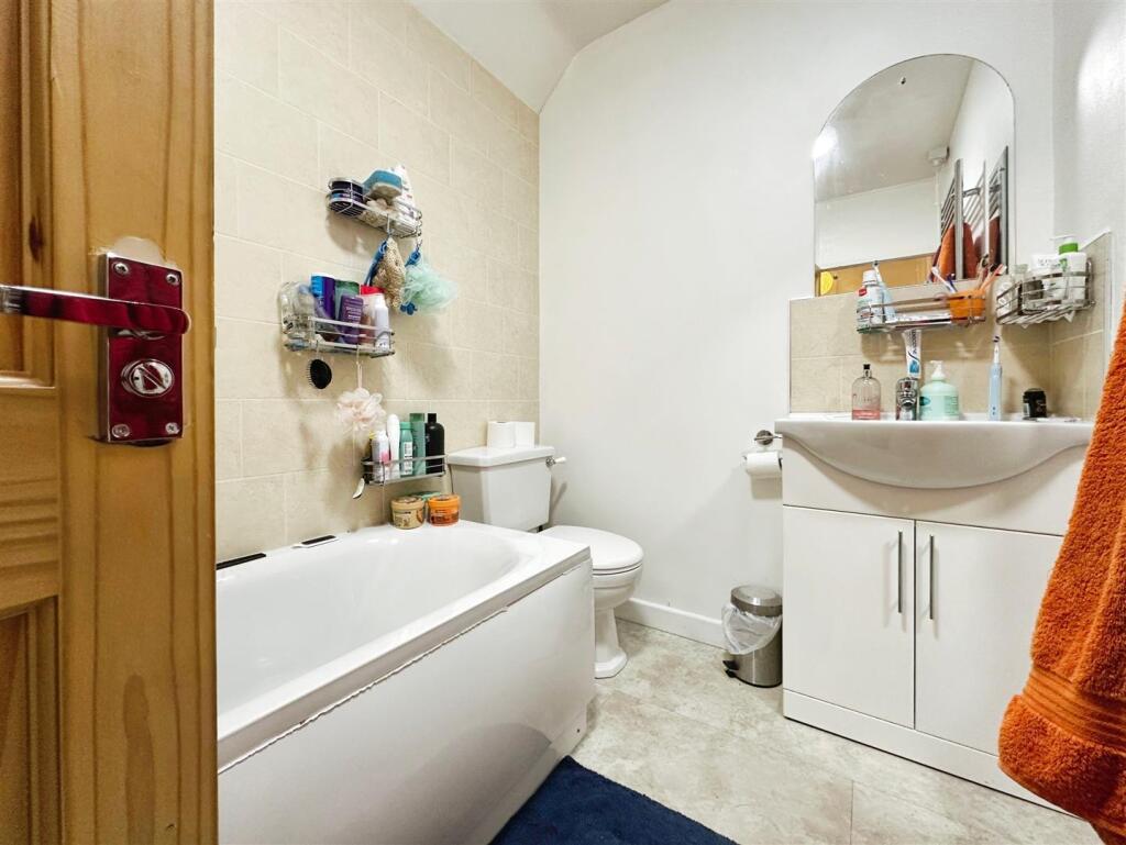 Additional image 28 of Manor Road, Harbury, Leamington Spa