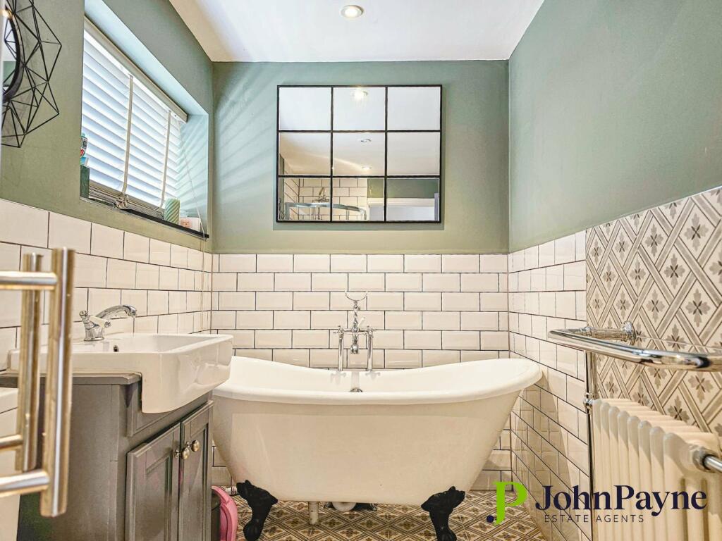 Additional image 26 of Chatsworth Rise, Styvechale, Coventry, CV3