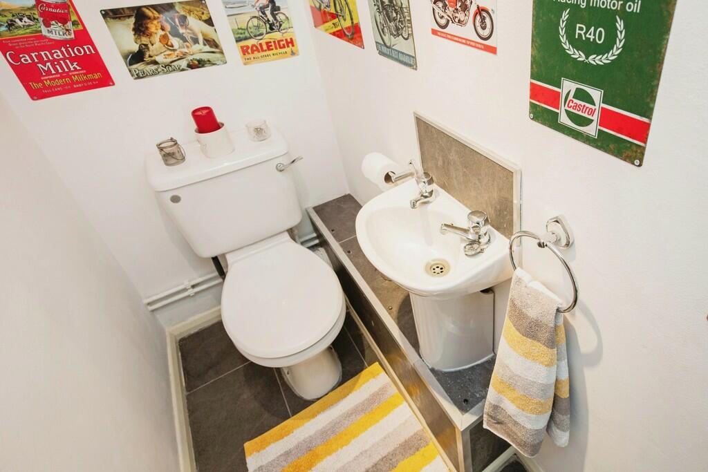 Additional image 12 of The Spittal, Castle Donington