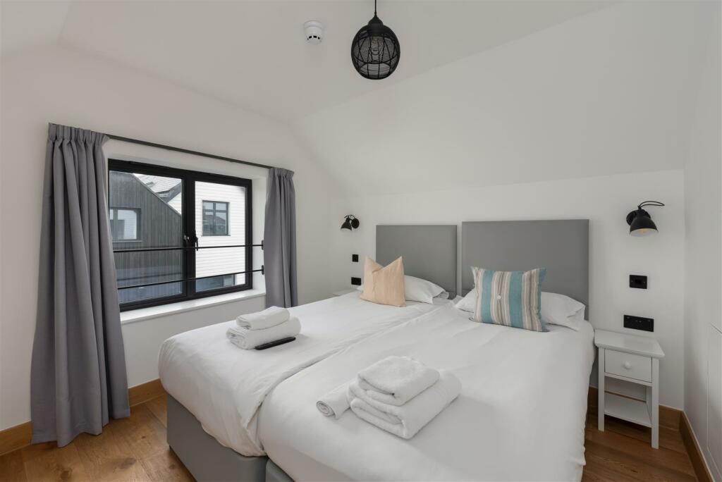 Additional image 7 of Sea Street, Whitstable