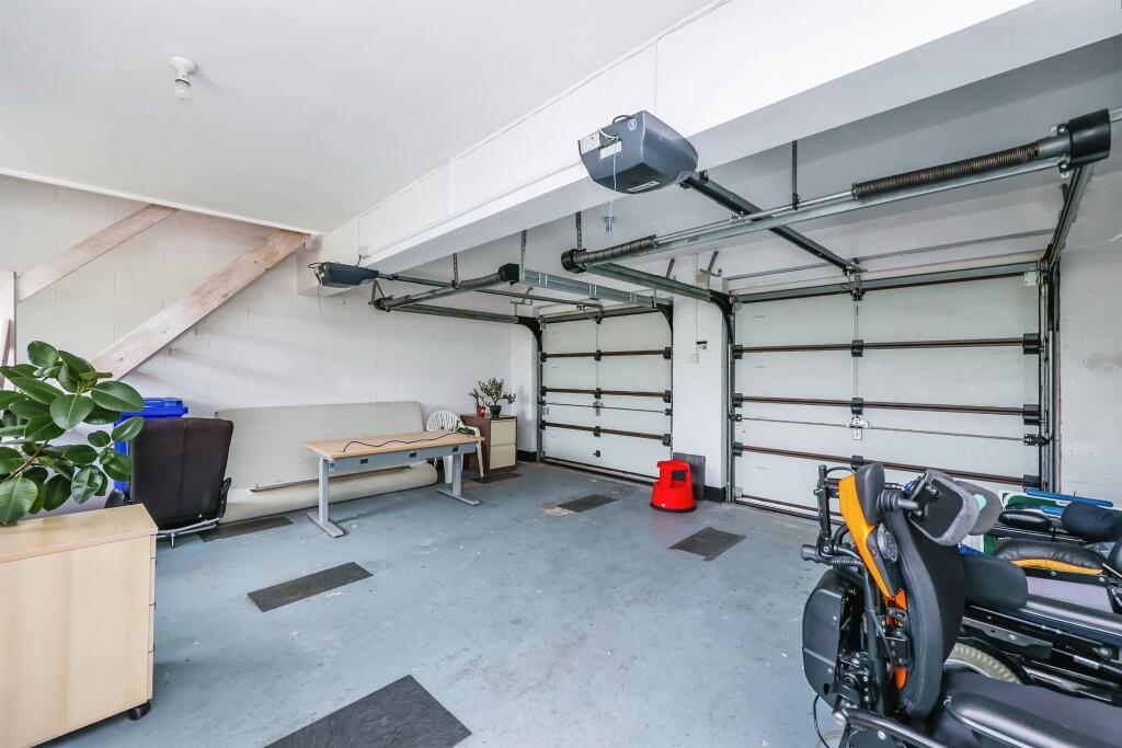 Additional image 10 of Simon Fields Close, Stanley Common, Ilkeston