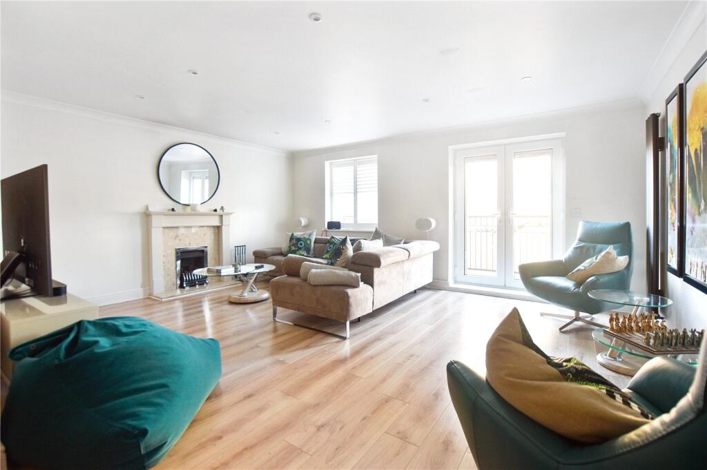 Additional image 18 of Sandringham Drive, Dartford, Kent, DA2