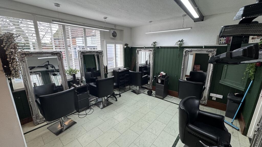 Additional image 4 of Ground Floor Of Deerhurst, The Green, Dunchurch, Rugby, Warwickshire, CV22 6NJ