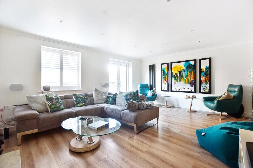 Additional image 26 of Sandringham Drive, Dartford, Kent, DA2