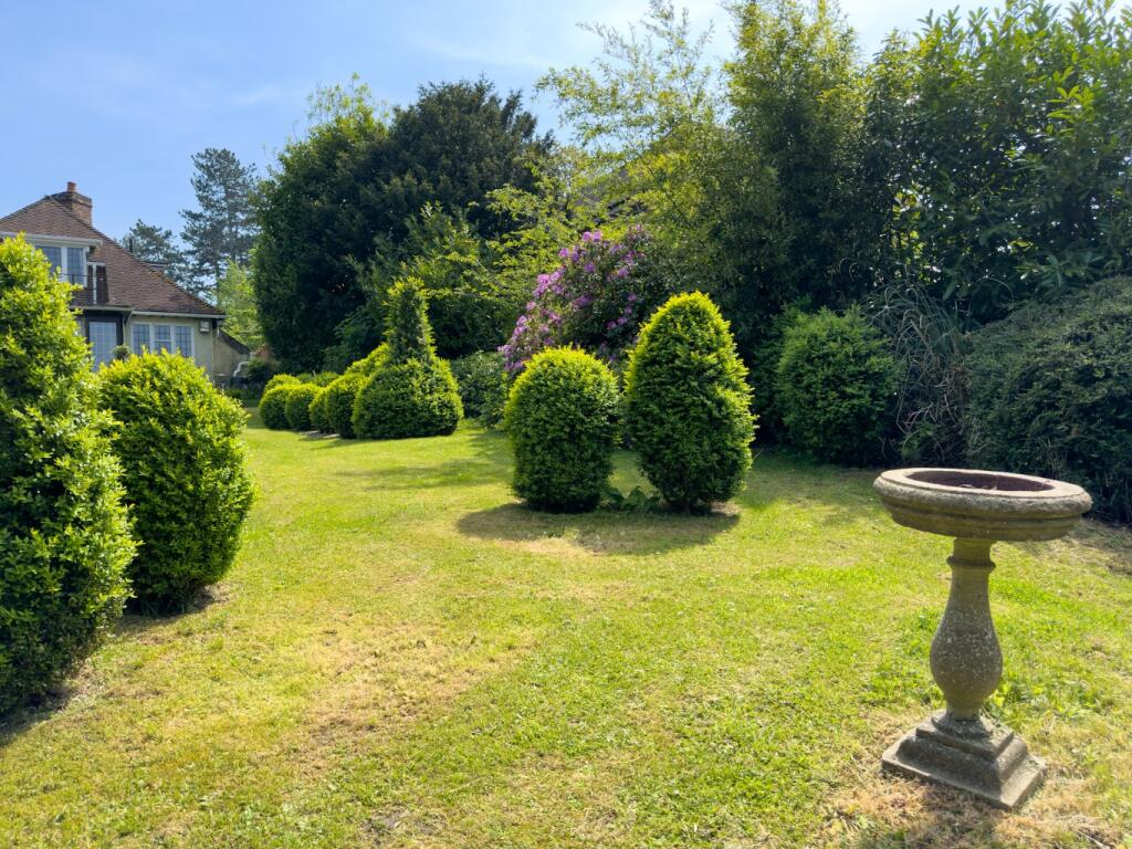 Additional image 12 of Pear Tree Lane, Shorne, Gravesend, Kent, DA12