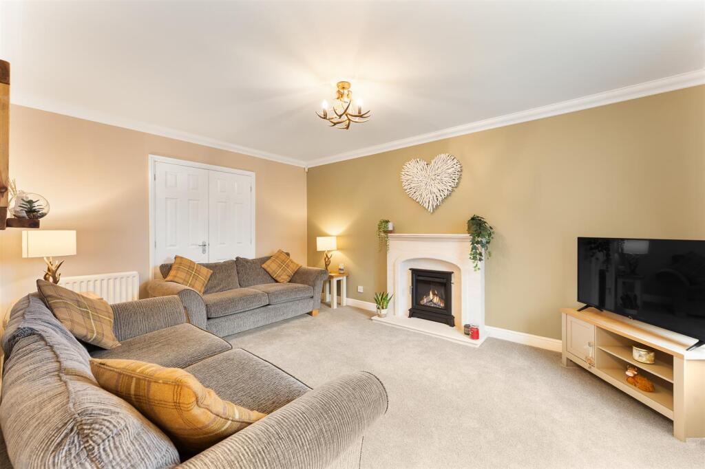 Additional image 6 of An Exceptional Family Home, Conveniently Placed in Kingsmead