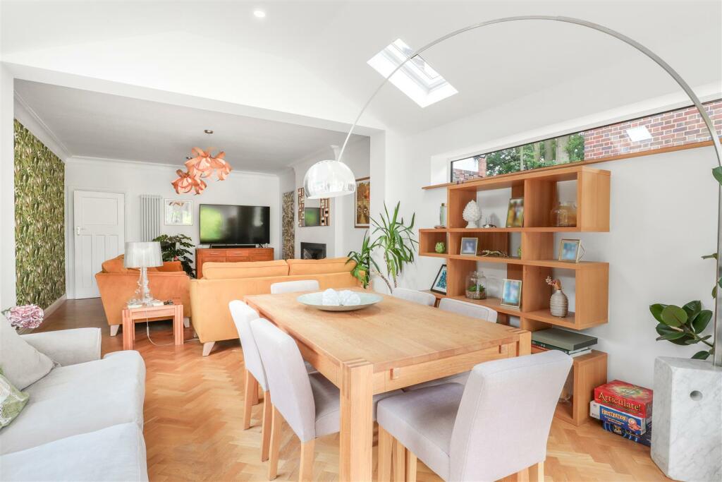 Additional image 9 of Stivichall Croft, Coventry