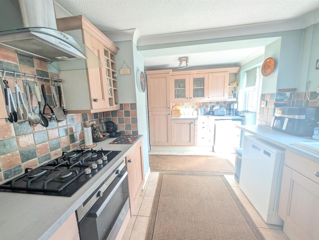 Additional image 5 of Minions Close, Atherstone