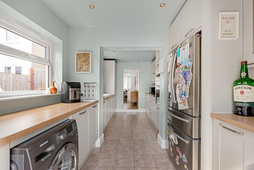 Additional image 7 of Hollybush Road, Gravesend, Kent, DA12 5QG