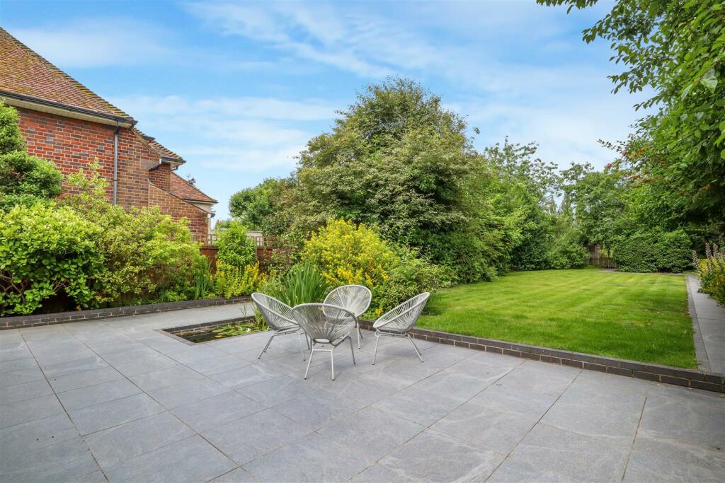 Additional image 2 of Stivichall Croft, Coventry