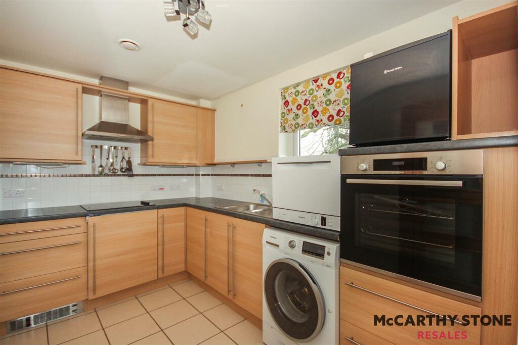 Additional image 7 of 35 Wilton Court, Southbank Road, Kenilworth