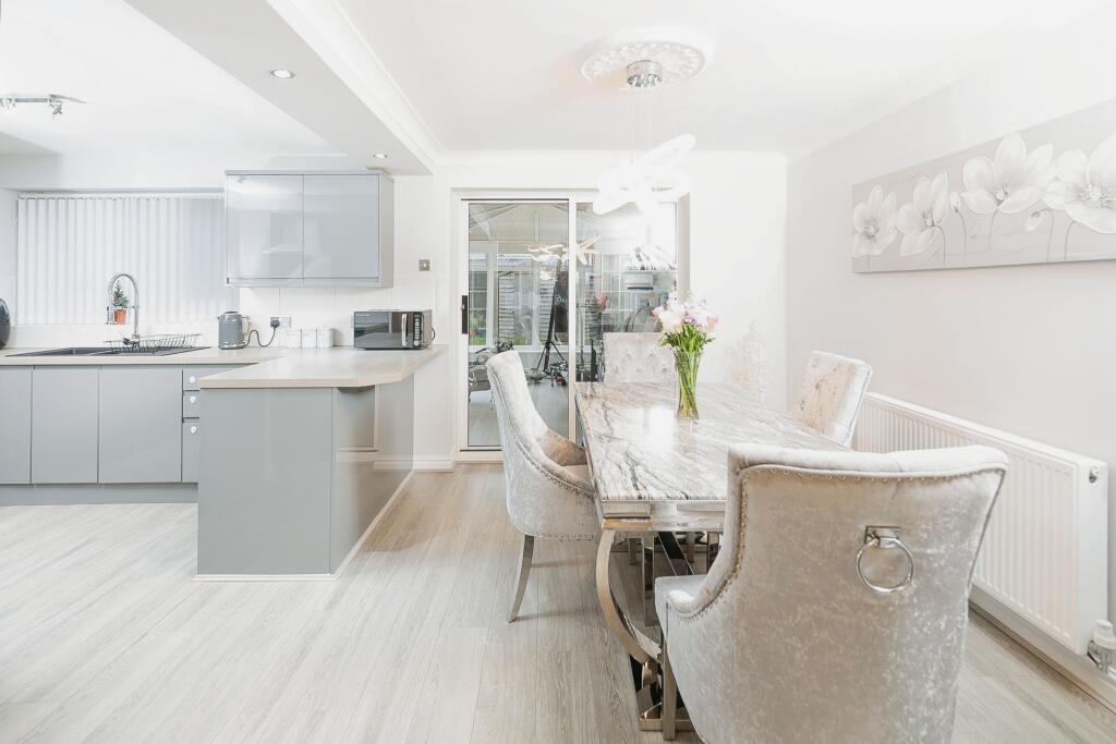 Additional image 4 of Laurel Drive, NUNEATON, Warwickshire, CV10