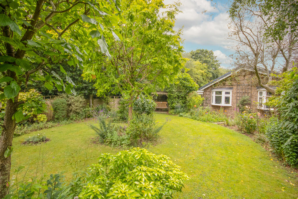 Additional image 16 of Alderfen Close, Shelton Lock
