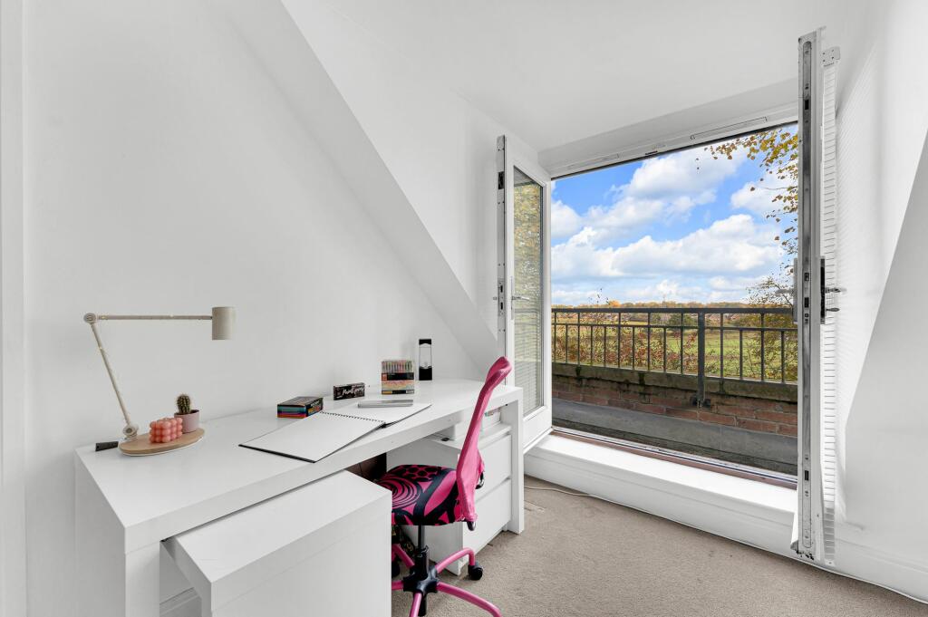 Additional image 34 of Spacious, Modern & Private Hartford Home