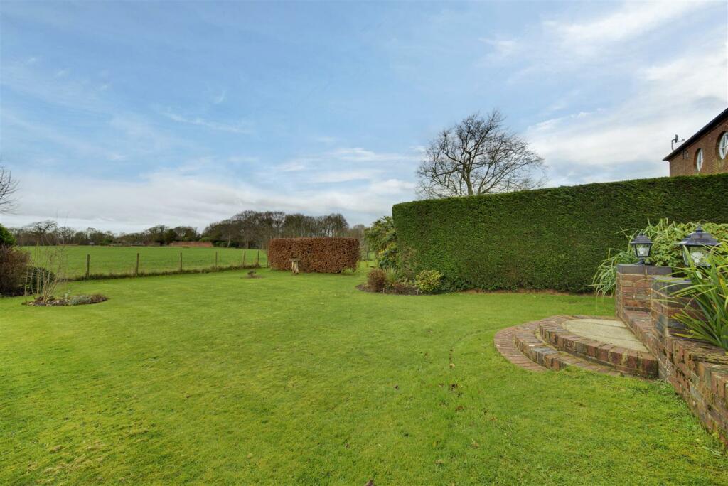 Additional image 36 of 3 The Stables, Somerford, Congleton