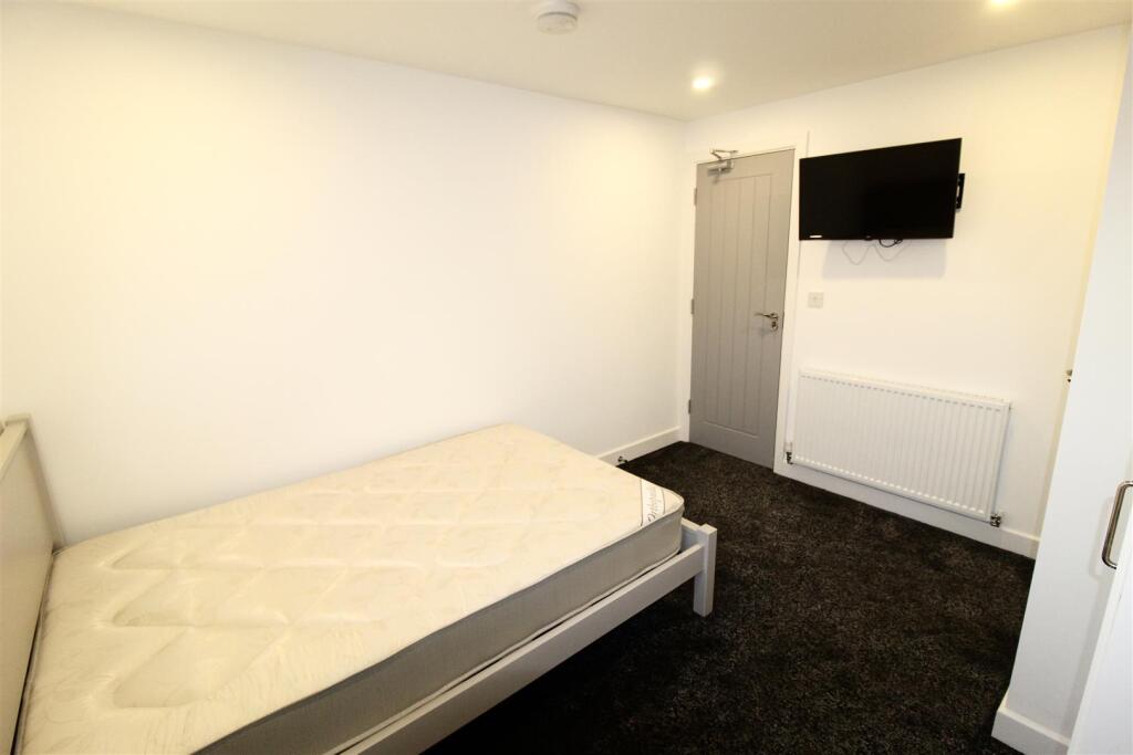 Additional image 12 of Oxford Street, Coventry