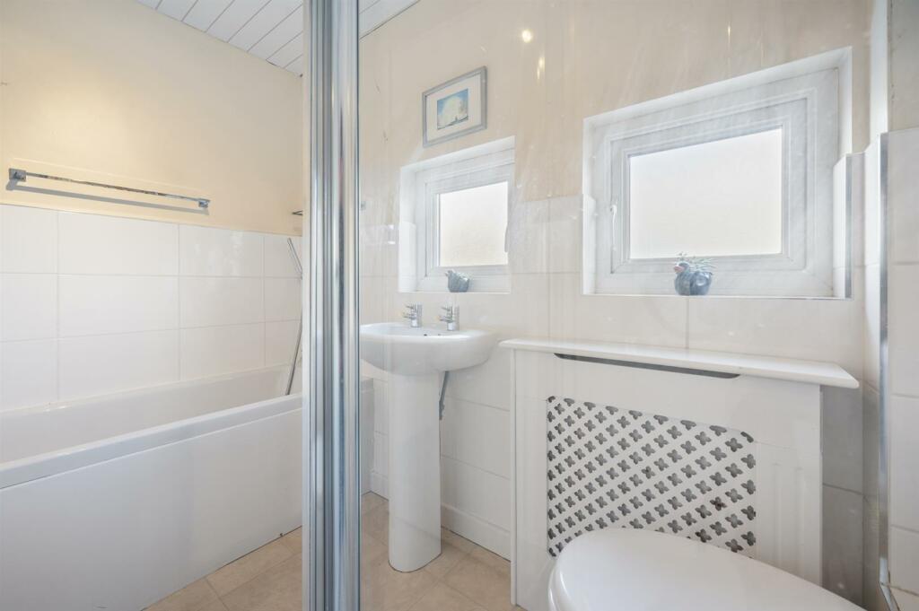 Additional image 13 of Moorhall, Bakewell