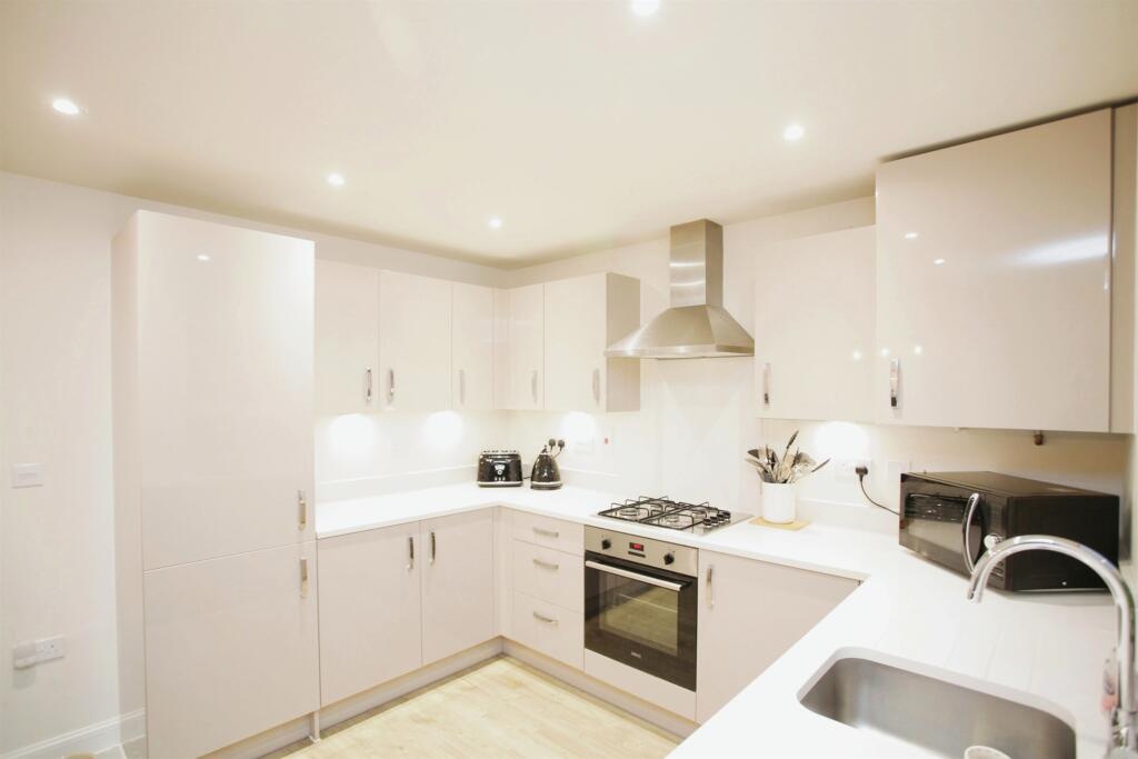 Additional image 7 of Goldenrod Close, Rugby