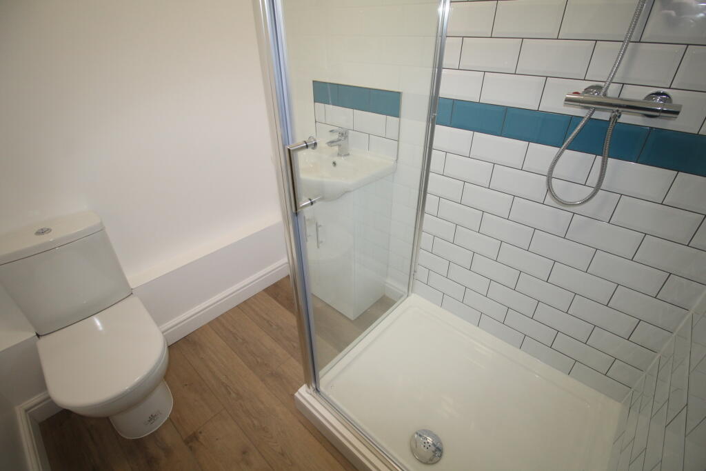 Additional image 7 of Flat 1, 23 Clemens Street, Leamington Spa
