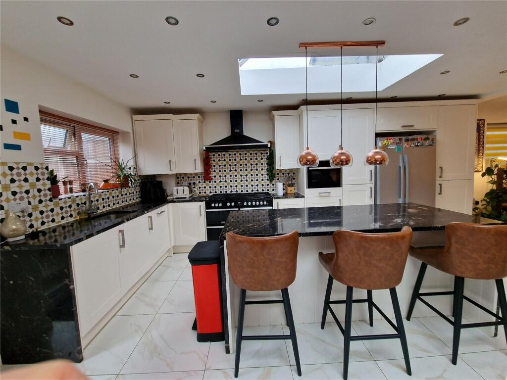 Additional image 7 of Blackfen Road, Sidcup, DA15