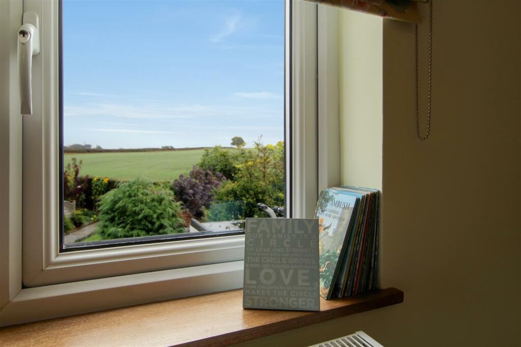 Additional image 34 of Chapel Street, Oakthorpe