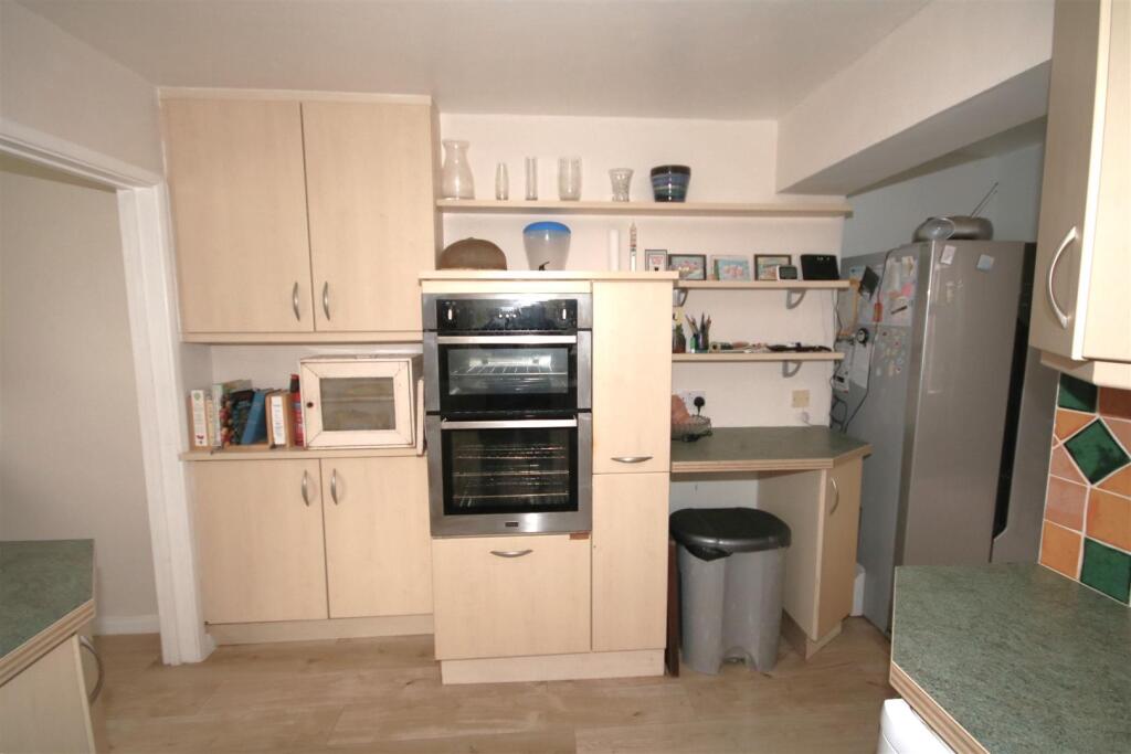 Additional image 9 of Shalmsford Street, Chartham, Canterbury