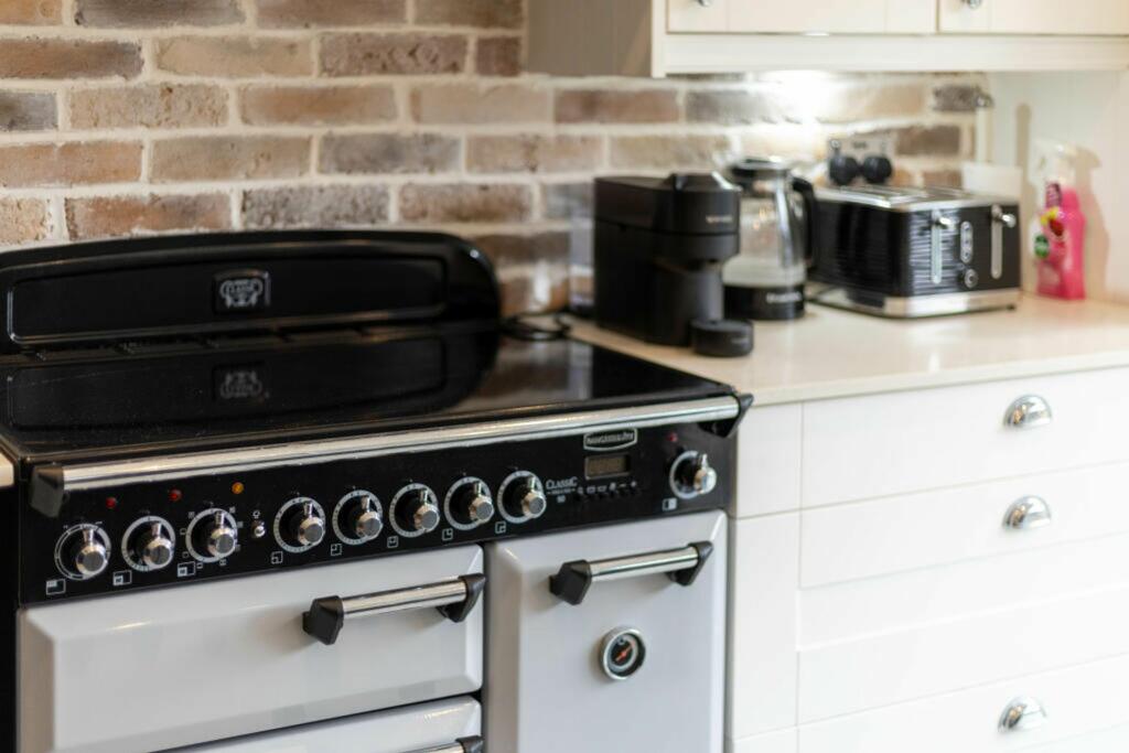 Additional image 11 of St. Marys Road, West Hythe, CT21