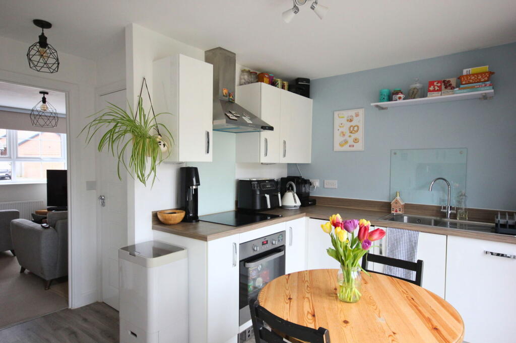 Additional image 2 of Potkins Road, Warwick, CV34 7BQ