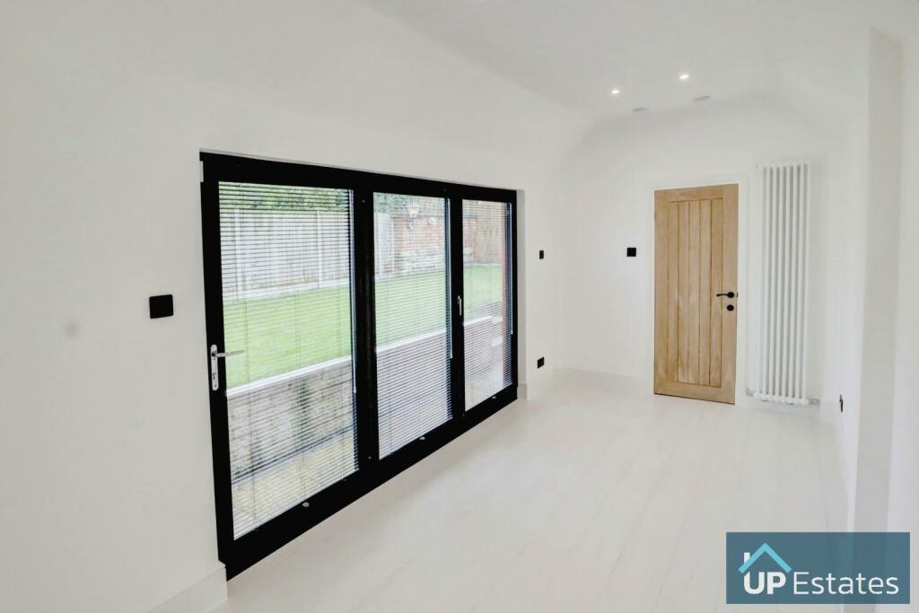 Additional image 9 of EXTENDED, RENOVATED DETACHED - Coventry Road, Bulkington