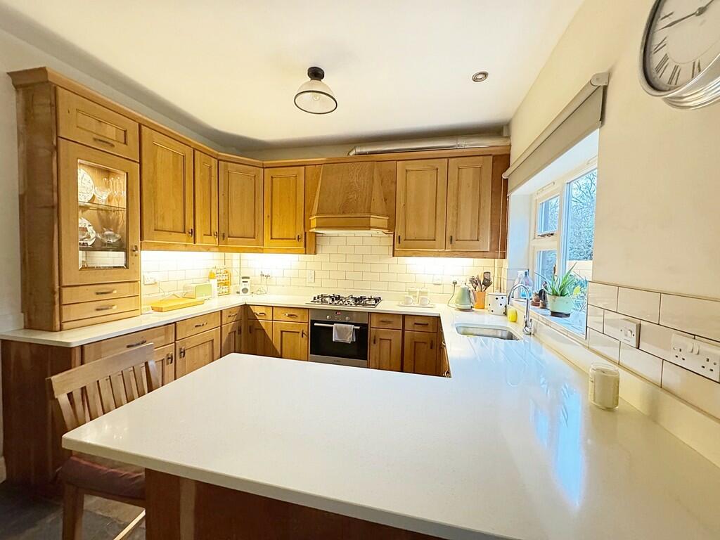 Additional image 18 of Burton Green