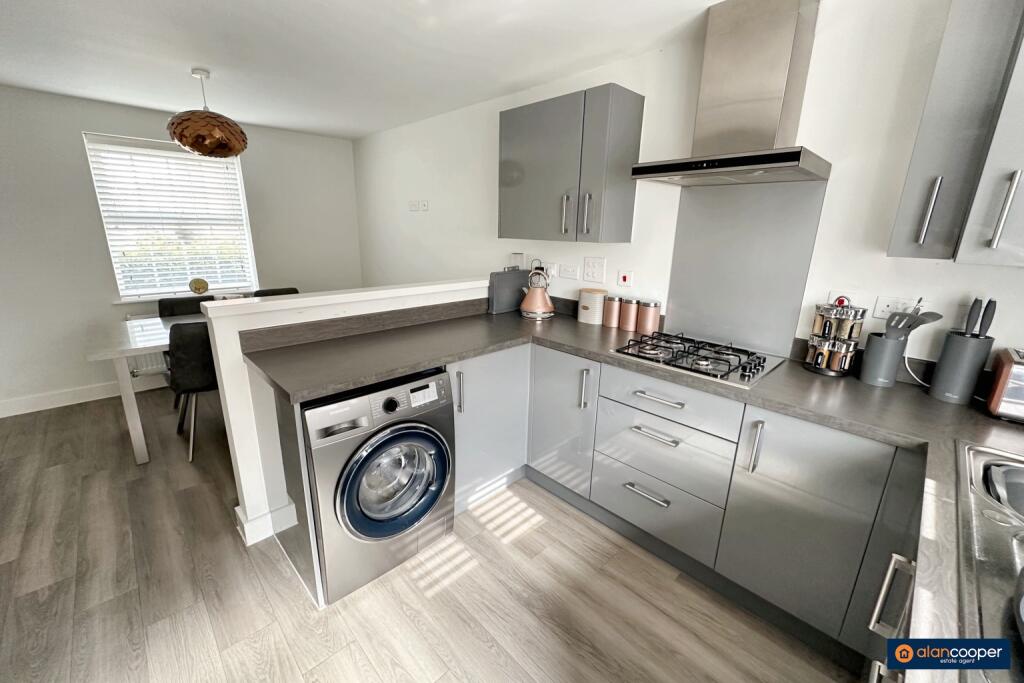 Additional image 6 of Watitune Avenue, Church Fields, Weddington, Nuneaton, CV10 0DG