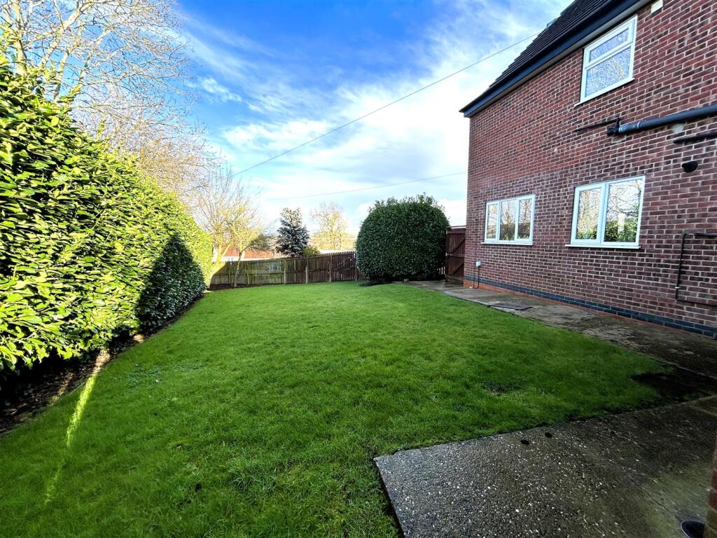 Additional image 33 of Laceyfields Road, Heanor