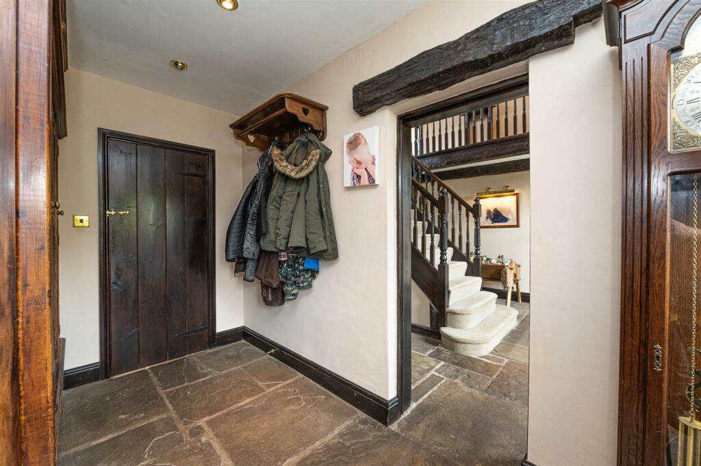 Additional image 29 of Oak Bank Barn & French Barn, Heatley Lane, Broomhall, Nantwich