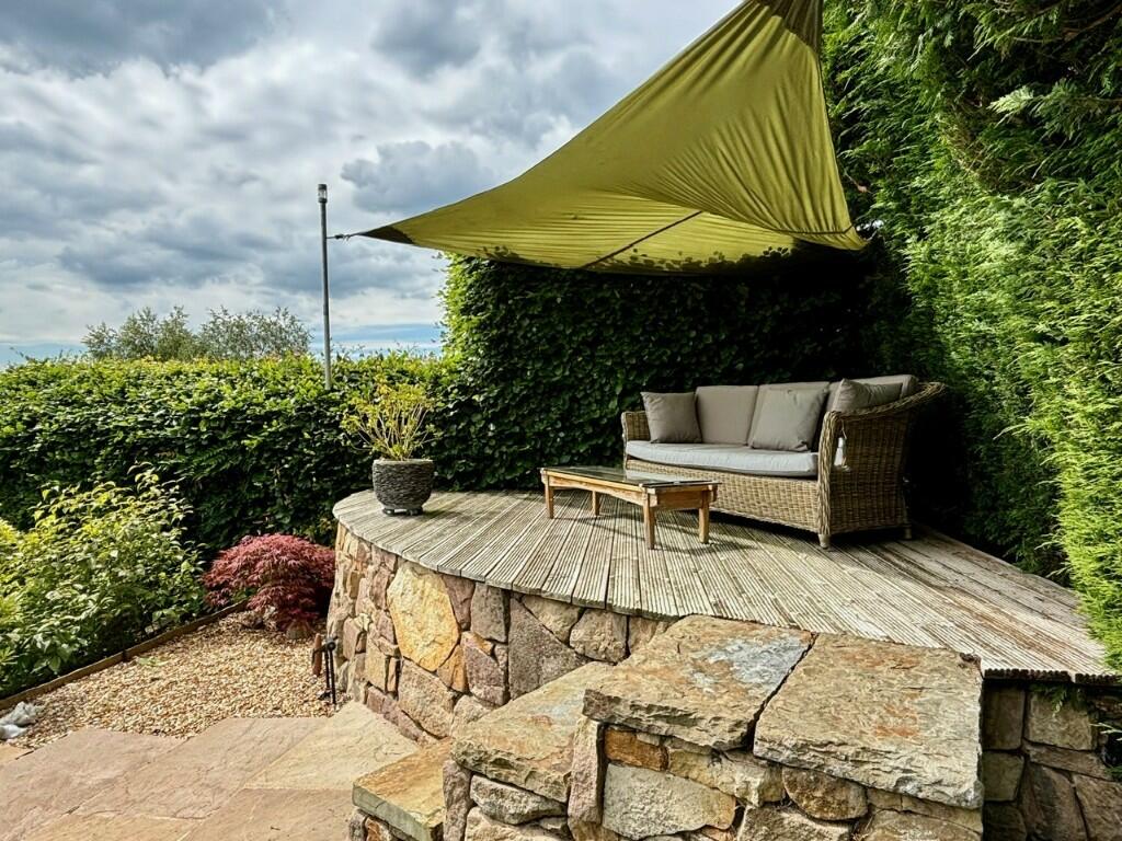 Additional image 24 of Lea Shaw, DE4