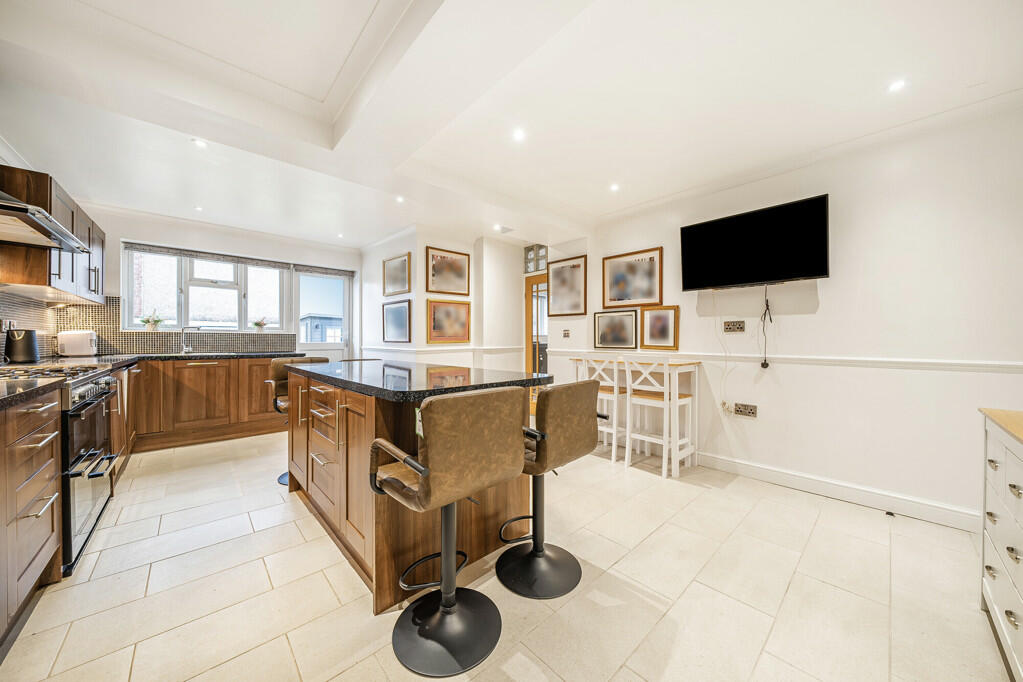 Additional image 6 of Madison Crescent, Bexleyheath