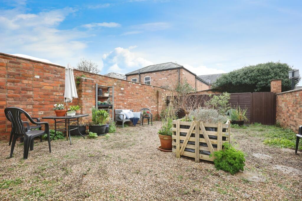 Additional image 12 of Beauchamp Avenue, Leamington Spa