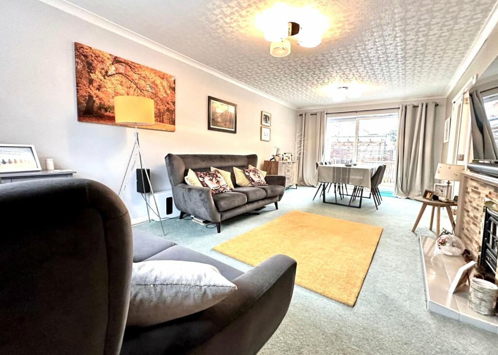 Additional image 4 of Leveson Crescent, Balsall Common, Coventry, West Midlands, CV7