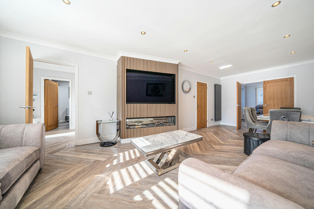 Additional image 24 of Knoll Road, Sidcup