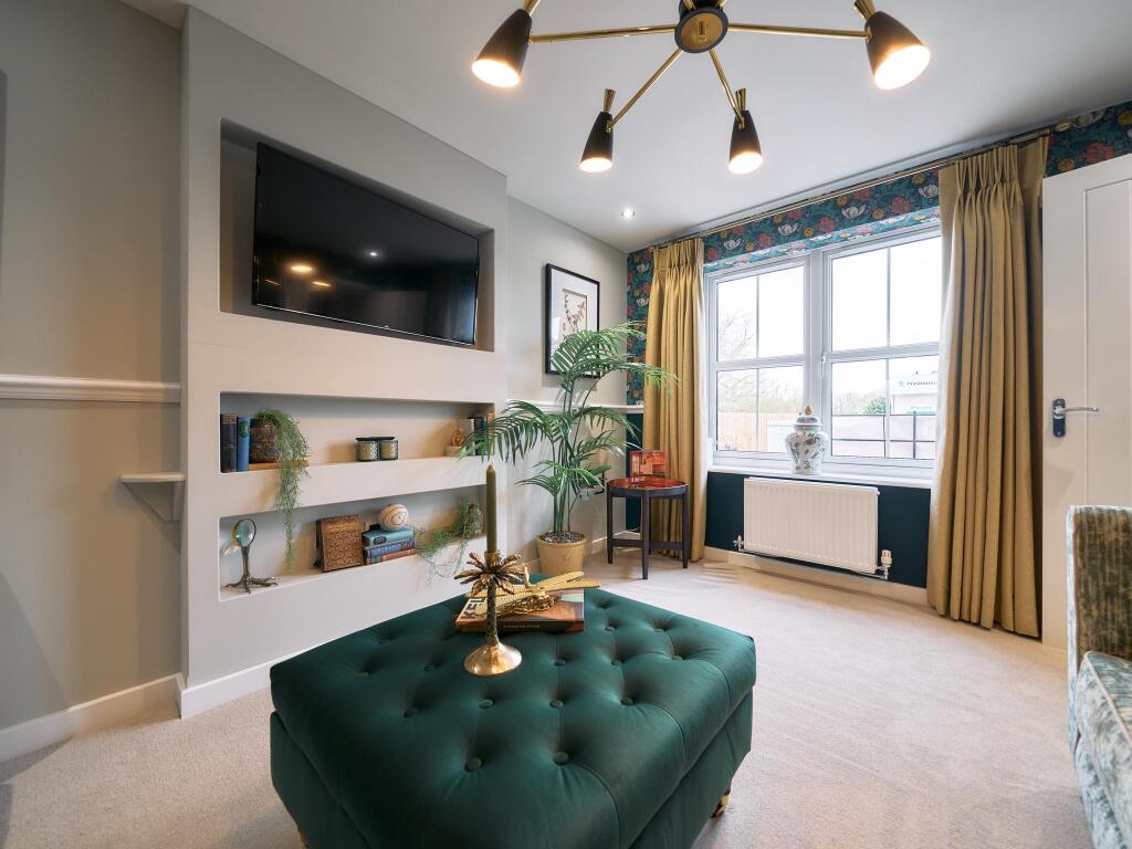 Additional image 11 of Sonnet Park, 
Banbury Road, 
Stratford-upon-Avon, 
Warwickshire, 
CV37 7GY