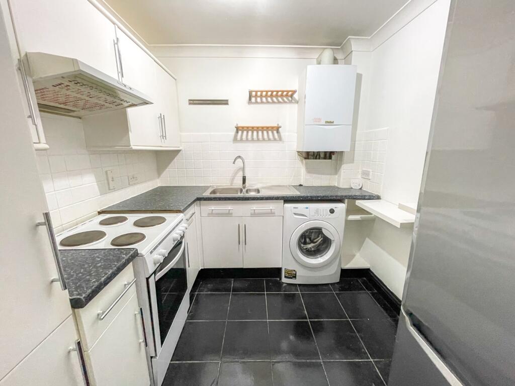 Additional image 4 of Fairways Court, The Grove, Gravesend, Kent, DA12