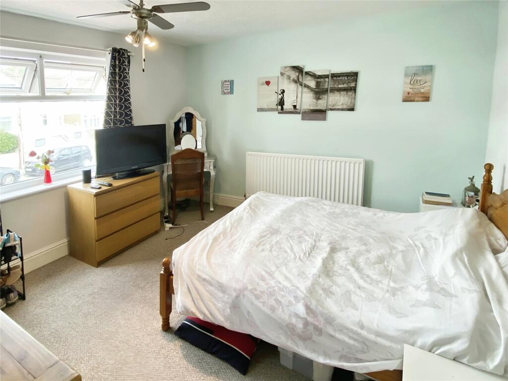 Additional image 8 of Glenfield Avenue, Nuneaton, Warwickshire, CV10