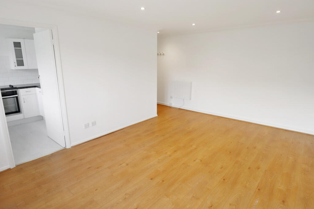Additional image 3 of Shortlands Close, Belvedere, Kent, DA17