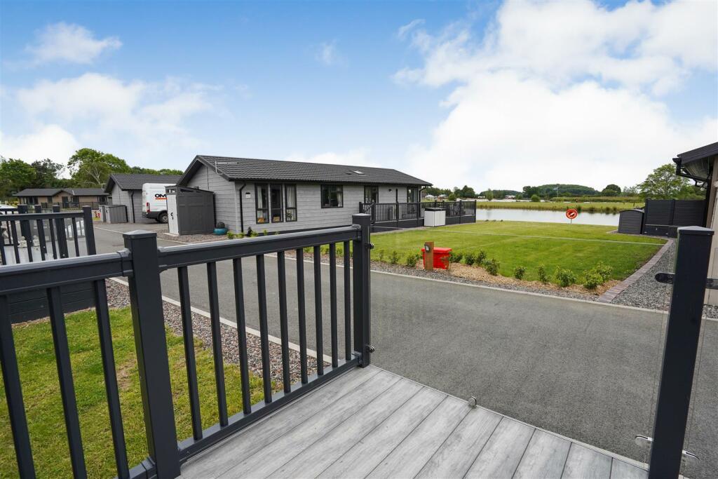 Additional image 14 of Bosworth Lakeside Lodges, Market Bosworth