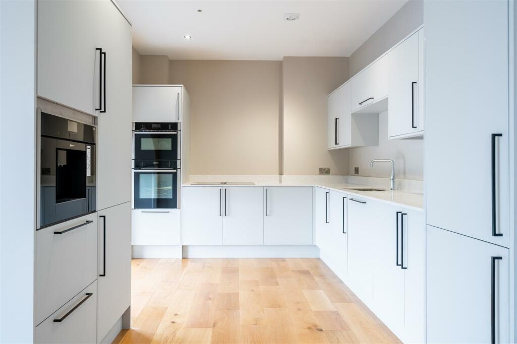 Additional image 4 of Apt 17, Riber Castle, Riber, Matlock, Derbyshire, DE4 5JU