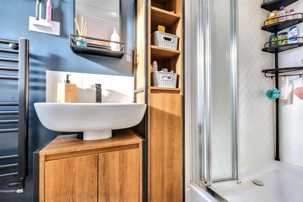 Additional image 17 of Cheal Close, Shardlow