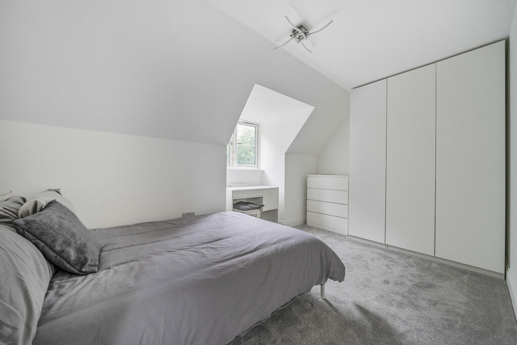 Additional image 14 of Parkwood Hill, Greenhithe, Kent