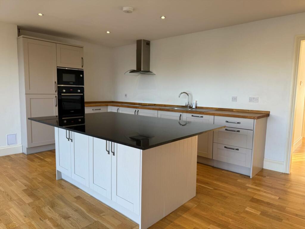 Additional image 6 of Ightham Road, Erith ** VIDEO & 3D FLOORPLAN AVAILABLE **