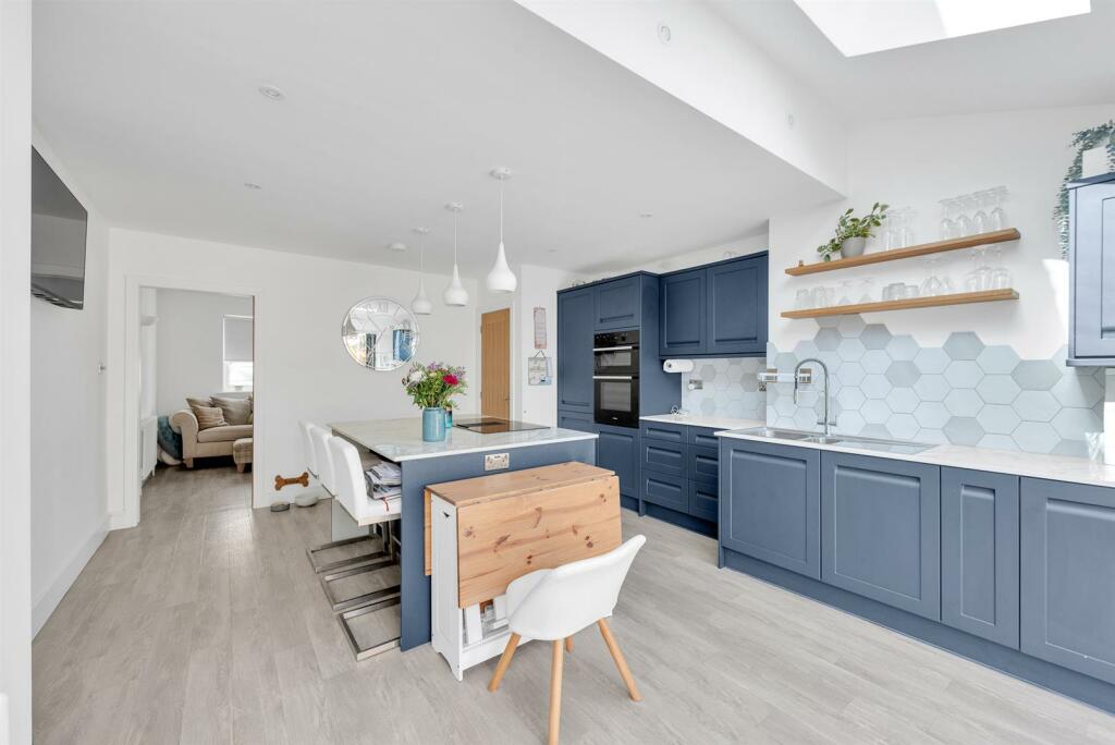 Additional image 5 of Woodchurch Close, Sidcup, DA14 6QH